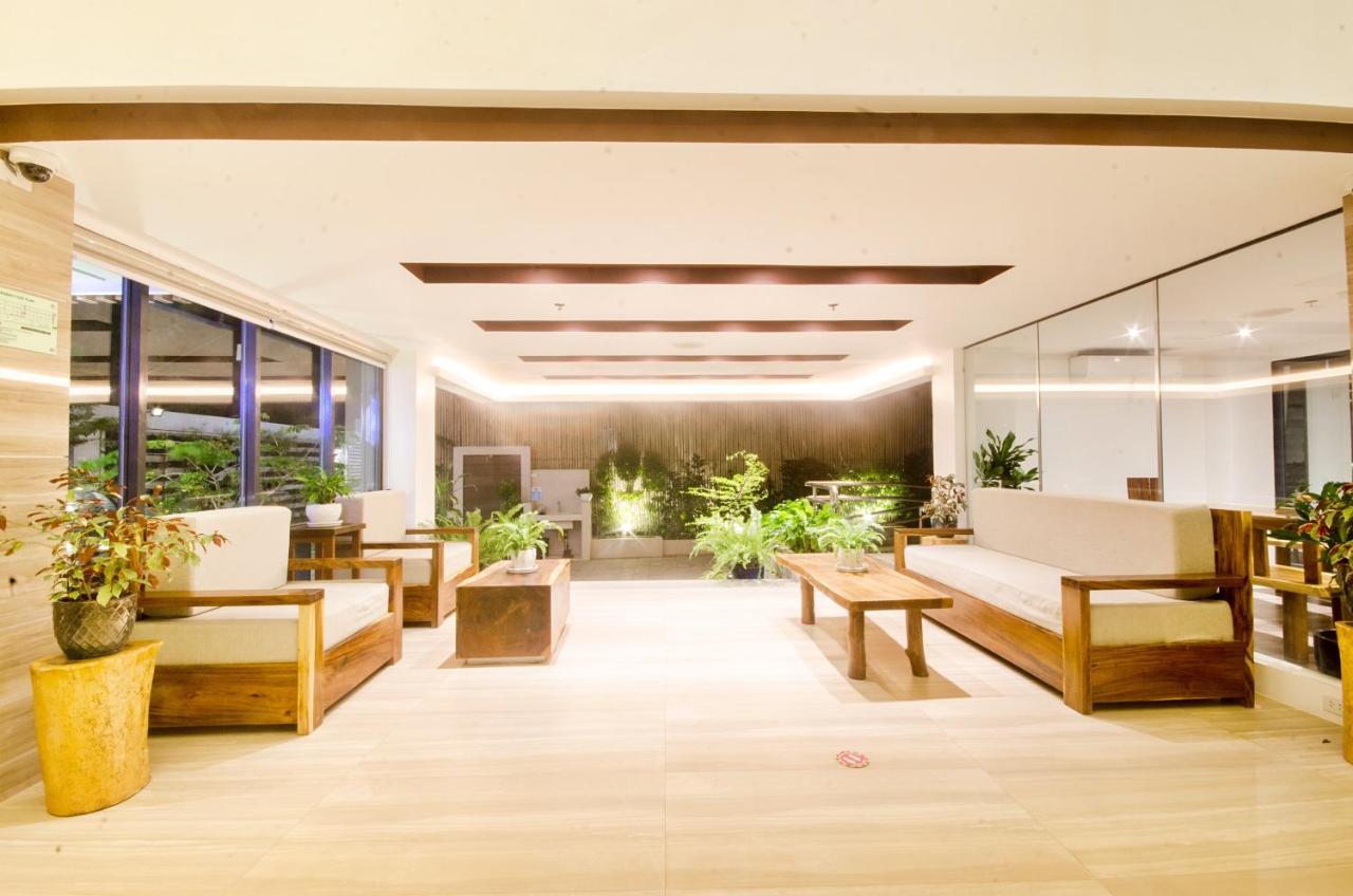 Commander Suites De Boracay Manoc-Manoc Екстер'єр фото