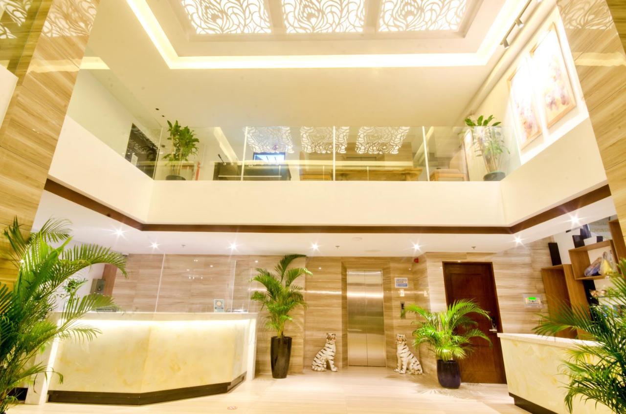 Commander Suites De Boracay Manoc-Manoc Екстер'єр фото