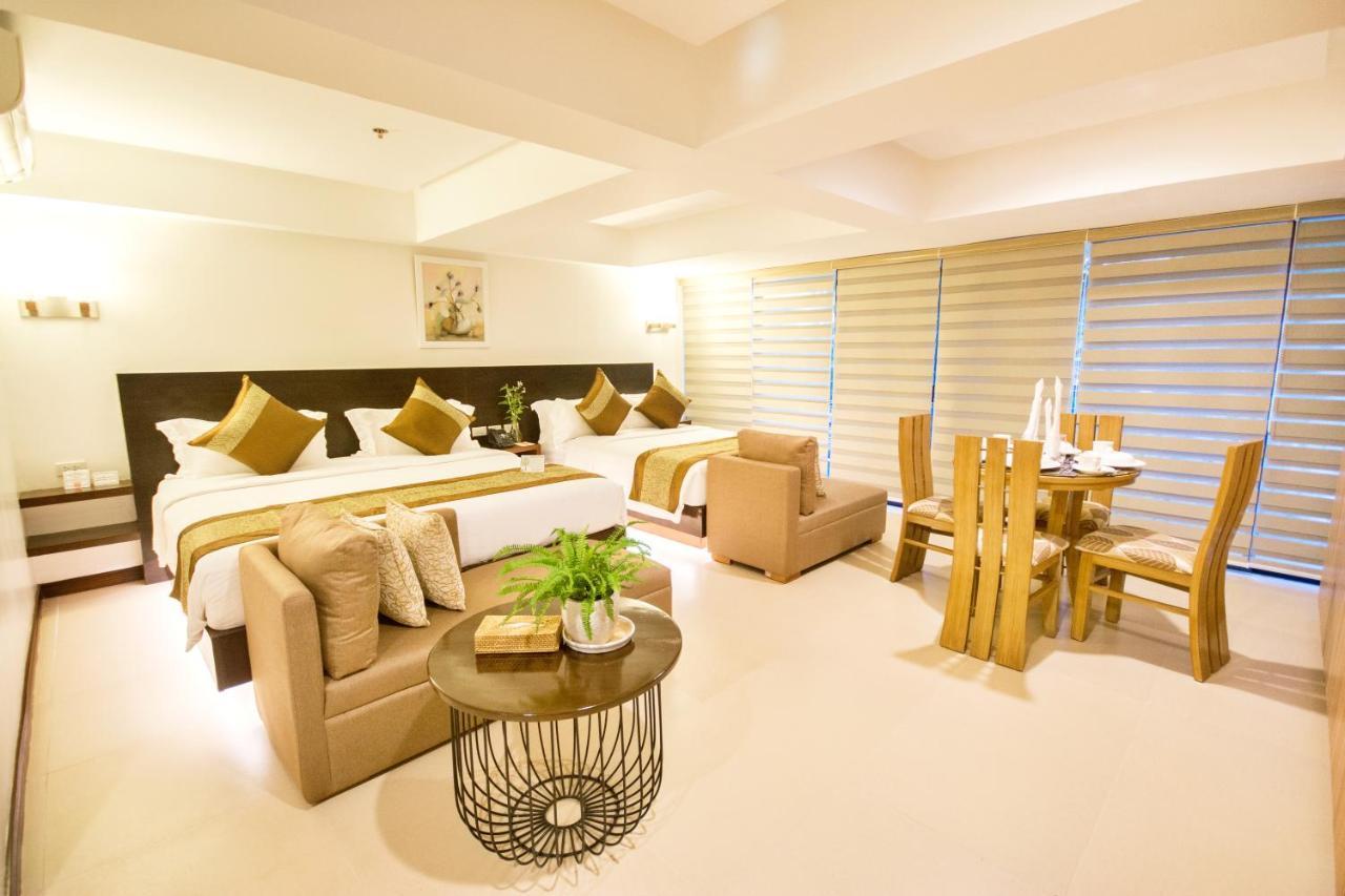 Commander Suites De Boracay Manoc-Manoc Екстер'єр фото