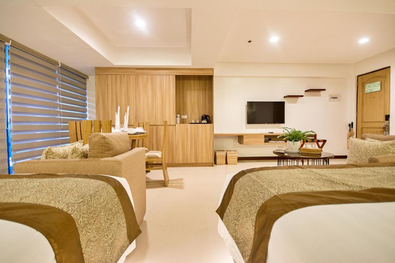 Commander Suites De Boracay Manoc-Manoc Екстер'єр фото