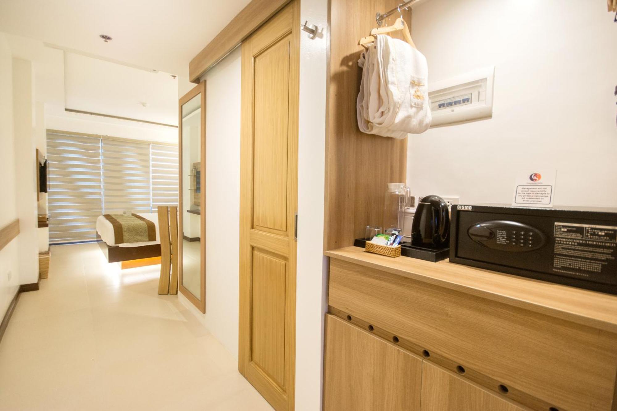 Commander Suites De Boracay Manoc-Manoc Номер фото