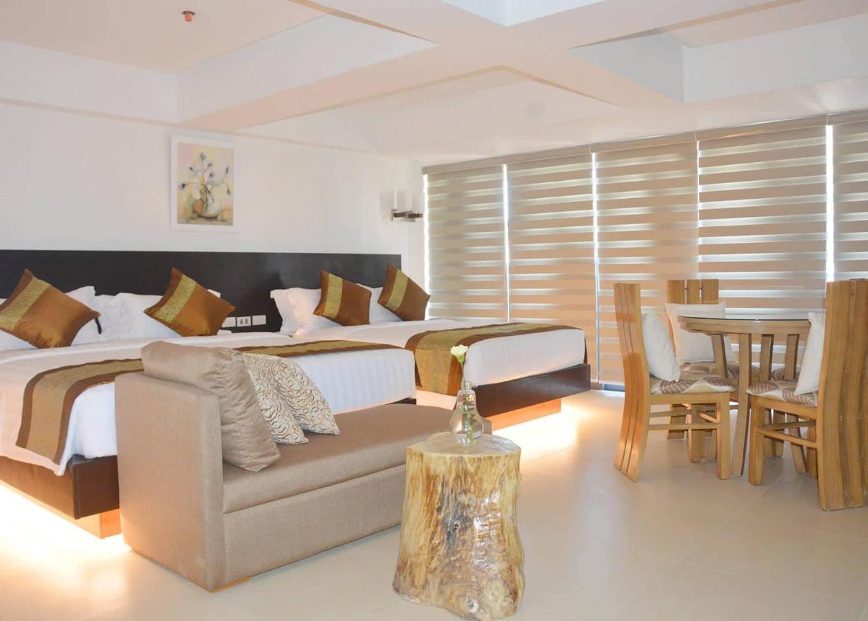 Commander Suites De Boracay Manoc-Manoc Екстер'єр фото