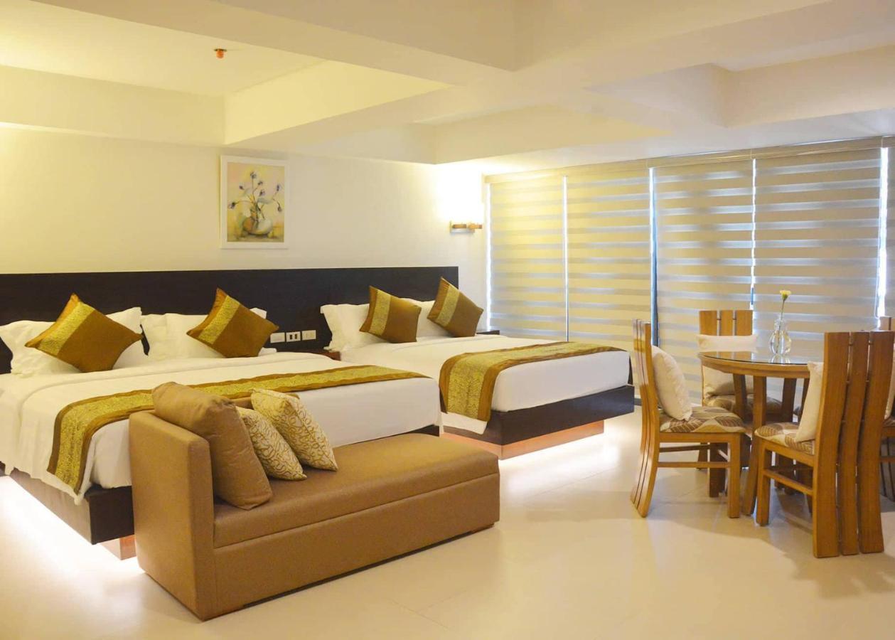 Commander Suites De Boracay Manoc-Manoc Екстер'єр фото